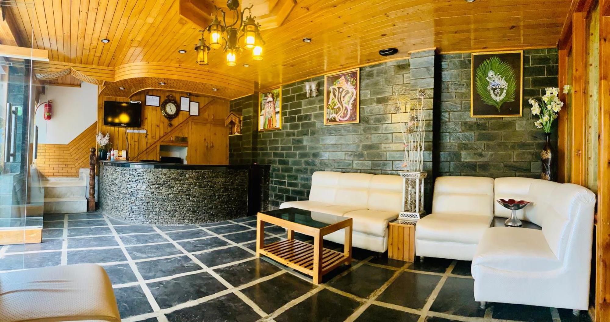 Hotel Hollywood Manali - Scenic River & Mountain View With Premium Rooms Exteriör bild