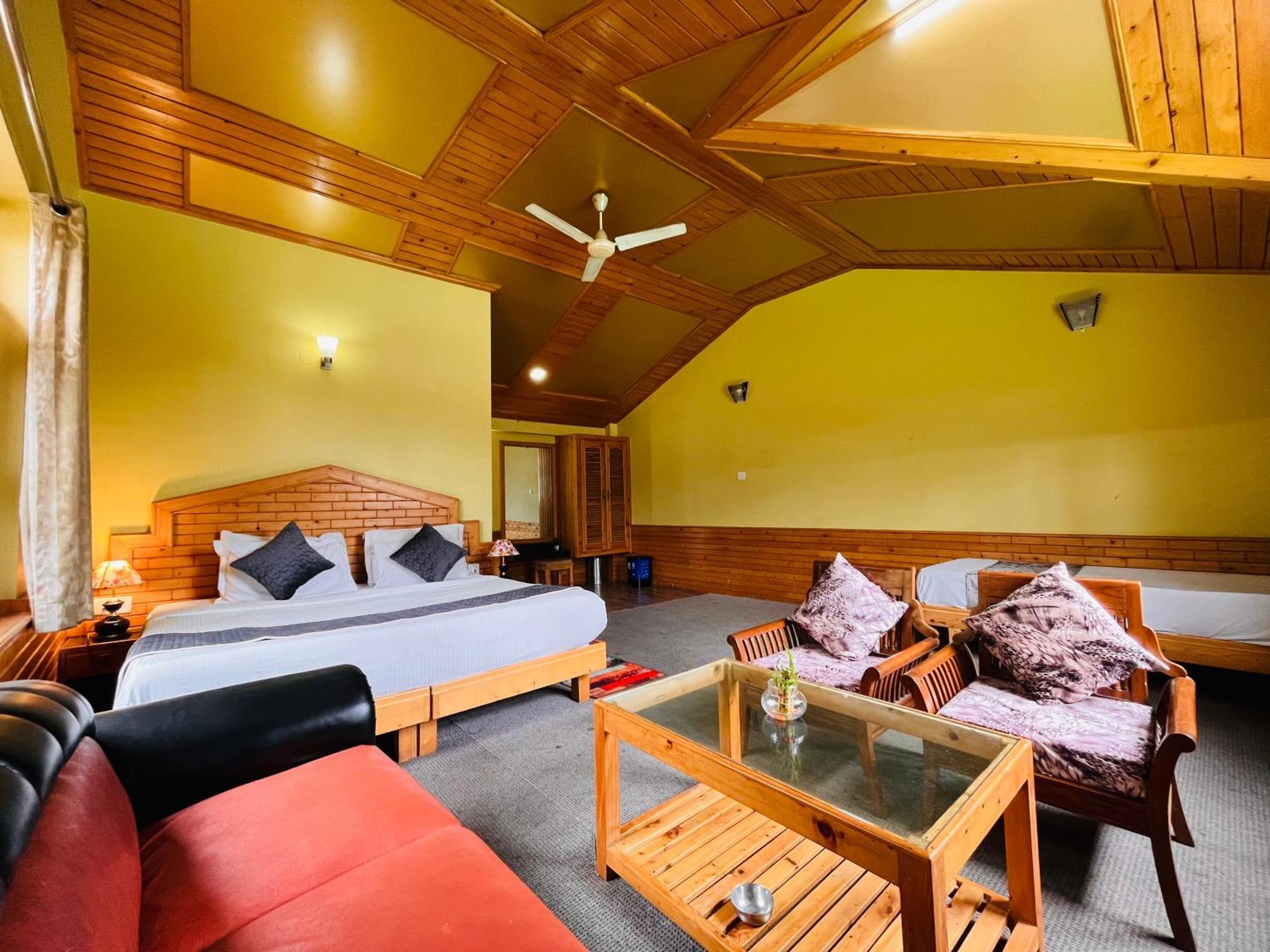 Hotel Hollywood Manali - Scenic River & Mountain View With Premium Rooms Exteriör bild