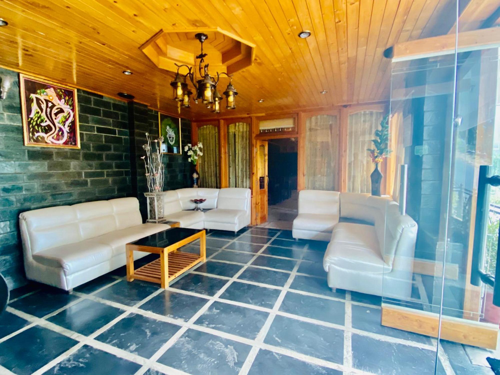 Hotel Hollywood Manali - Scenic River & Mountain View With Premium Rooms Exteriör bild
